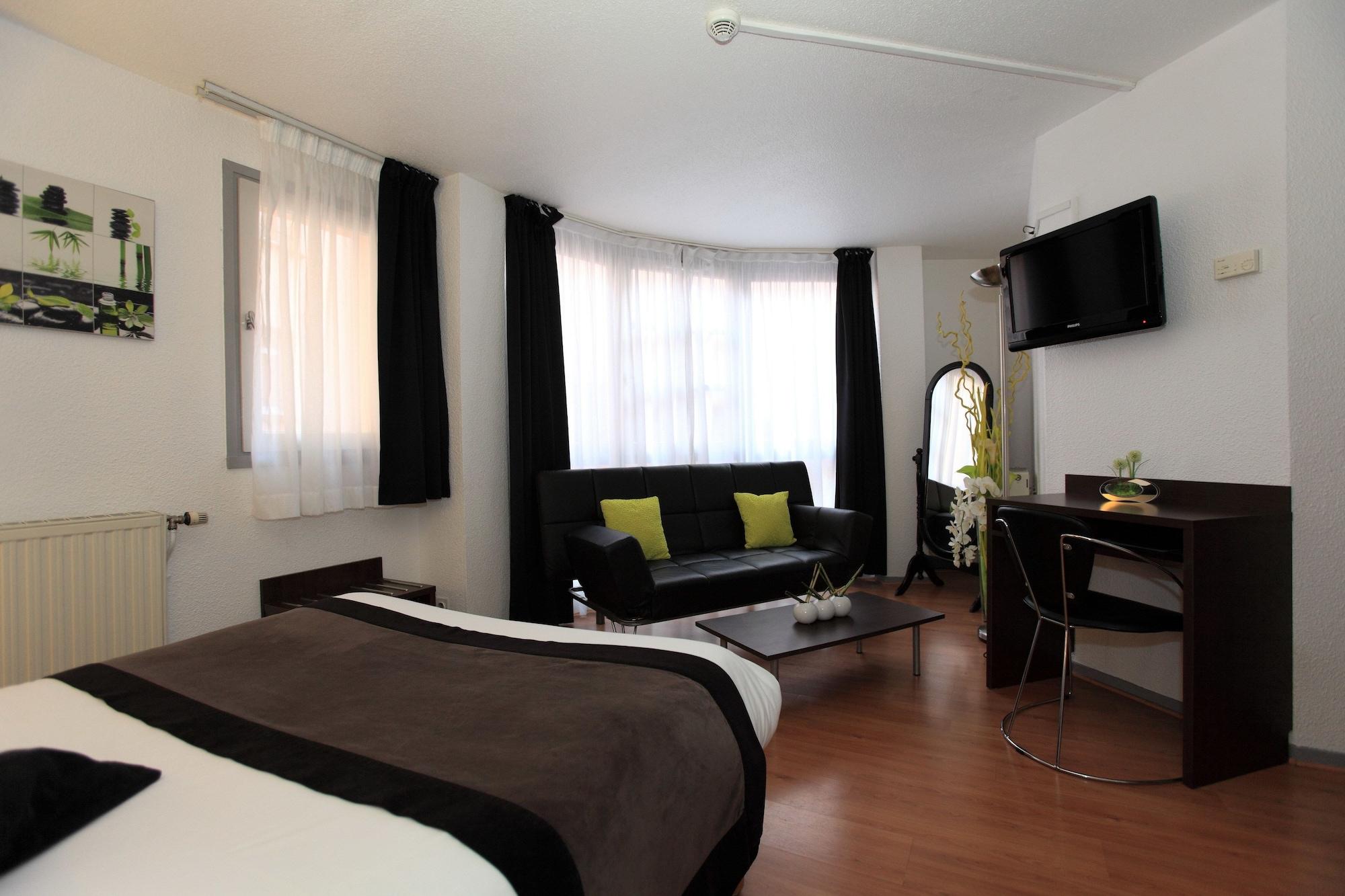 Castellane 2*