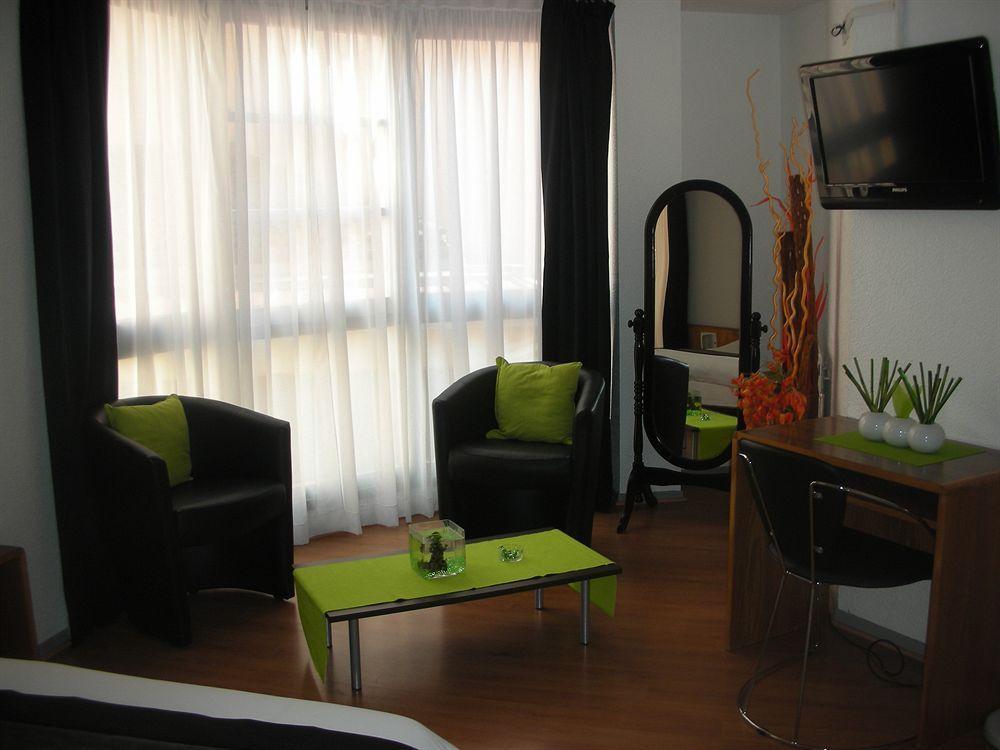 Castellane Hotel